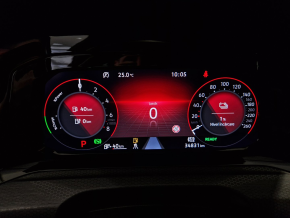 VW Golf GTE thumbnail