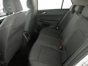 VW Golf Life TDI 4MOTION DSG thumbnail