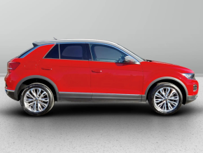 VW T-Roc Design TDI DSG thumbnail