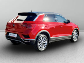 VW T-Roc Design TDI DSG thumbnail