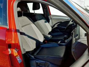 VW T-Roc Design TDI DSG thumbnail