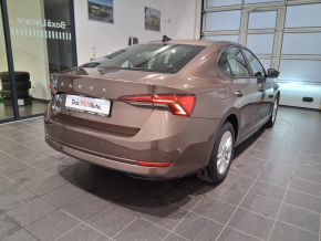 Škoda Octavia Ambition 2.0 TDI Small Fleet thumbnail