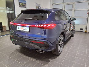 Audi Q5 40 TFSI quattro thumbnail