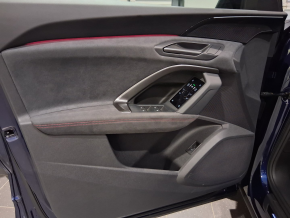 Audi Q5 40 TFSI quattro thumbnail