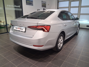 Škoda OCTAVIA AMBITION 1.5 TSI thumbnail