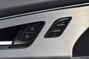 Audi Q8 PI 50 TDI quattro thumbnail