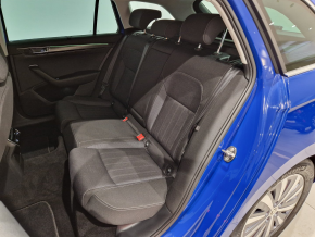 Škoda SUPERB Combi iV Style DSG thumbnail