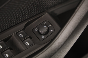 Škoda OCTAVIA STYLE 2.0 TDI DSG thumbnail