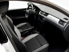 Škoda Rapid Spaceback SMART 1.2 TSI thumbnail