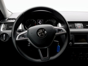 Škoda Rapid Spaceback SMART 1.2 TSI thumbnail