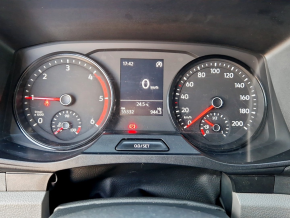 VW Crafter 3.5 Furgon L4H3 FWD 130kW thumbnail