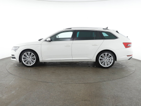 Škoda SUPERB Combi iV Style DSG thumbnail