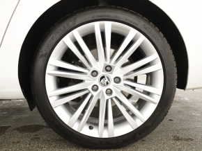 Škoda SUPERB Combi iV Style DSG thumbnail