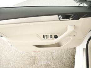 Škoda SUPERB Combi iV Style DSG thumbnail