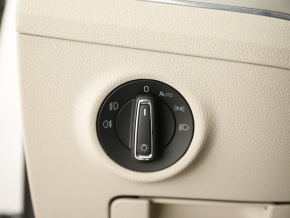 Škoda SUPERB Combi iV Style DSG thumbnail