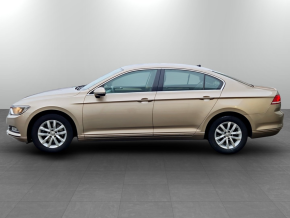 VW Passat Comfortline 2.0 TDI thumbnail