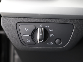 Audi Q5 Advanced 40 TDI quattro thumbnail