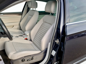 VW Passat High. 2.0 TSI OPF DSG 4Mot thumbnail