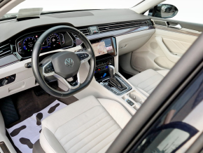 VW Passat High. 2.0 TSI OPF DSG 4Mot thumbnail