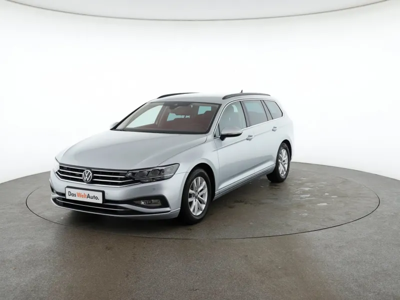 VW Noul Passat Var.Comfortline 2.0 TDI DSG