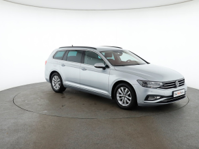 VW Noul Passat Var.Comfortline 2.0 TDI DSG thumbnail