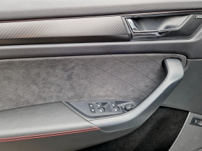 Škoda KODIAQ 4x4 RS TDI DSG thumbnail