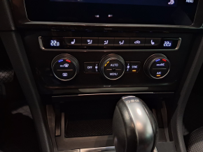 VW Golf Var.Comfortline 1.5 TSI DSG thumbnail