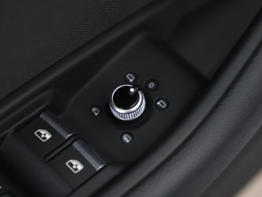 Audi A4 Limousine 40 TDI advanced thumbnail