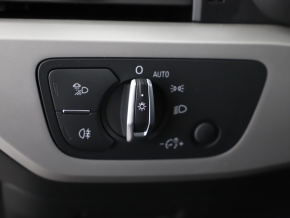 Audi A4 Limousine 40 TDI advanced thumbnail