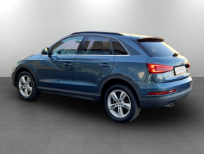 Audi Q3 2.0 TDI quattro thumbnail