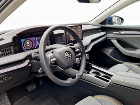 Škoda Superb Selection 2.0 TDI DSG thumbnail