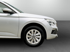 Škoda Kamiq Selection 1.0 TSI DSG thumbnail