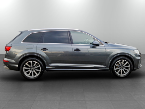 Audi Q7 S line 50 TDI quattro thumbnail