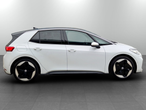 VW ID.3 Pro S 77 kWh 5 locuri 150 kW TD thumbnail