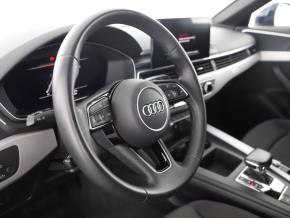 Audi A4 Advanced 40 TDI quattro thumbnail