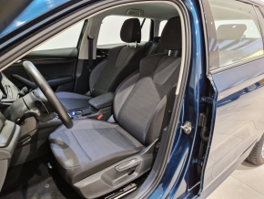 Škoda OCTAVIA Combi Ambition iV DSG thumbnail