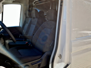 VW Crafter 3.5 Furgon L3H3 FWD 103kW thumbnail