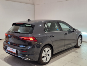 VW Golf Style TSI DSG mHeV thumbnail