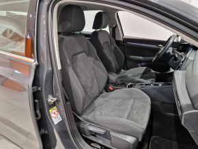 VW Golf Style TSI DSG mHeV thumbnail