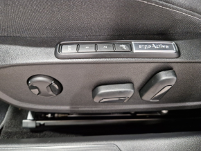 VW Golf Style TSI DSG mHeV thumbnail