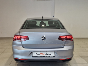 VW Noul Passat Advance1.5 TSI ACT DSG thumbnail