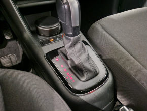 VW e up! entry 4 usi thumbnail