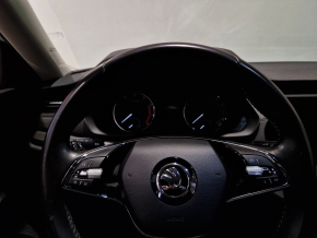 Škoda OCTAVIA AMBITION 1.5 TSI thumbnail