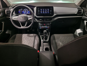VW Noul T-Cross Life 1.0 TSI thumbnail