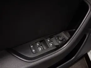 Škoda SUPERB AMBITION 2.0 TDI DSG Small Fleet thumbnail