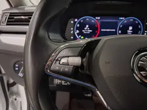 Škoda SUPERB AMBITION 2.0 TDI DSG Small Fleet thumbnail