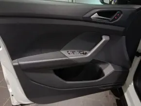 VW Noul T-Cross Style 1.0 TSI thumbnail