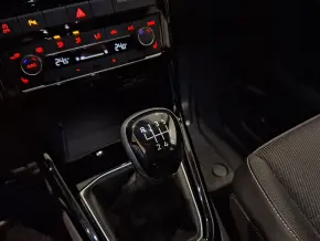 VW Noul T-Cross Style 1.0 TSI thumbnail