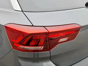 VW T-Roc Sport 1.5 TSI DSG thumbnail