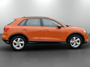 Audi Q3 Advanced  40 TFSI quattro thumbnail